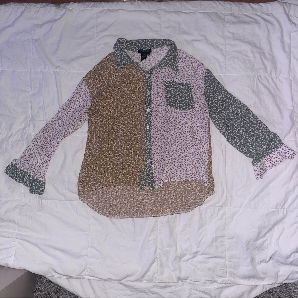 Papillon Blanc Pink and Brown Button Down Shirt with Floral Patchwork